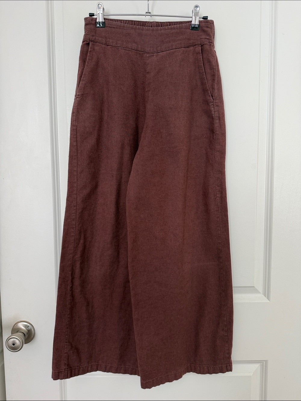 Abercrombie & Fitch Wide-Leg Corduroy Pants - Deep Brown